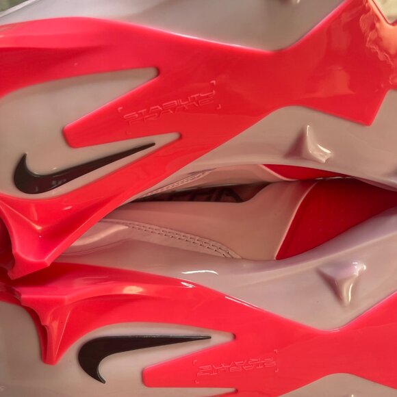 Nike Alpha Menace 4 Pro Pink Football Cleats Men\'s Size 11.5 NEW W/O BOX